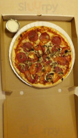 Pizza Ricca food