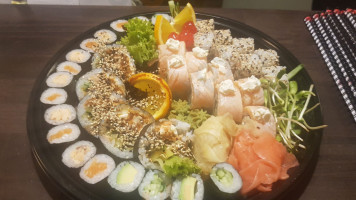San Sushi inside