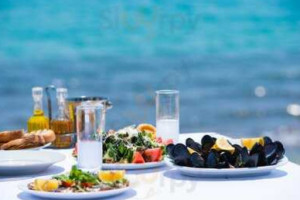 Taverna Stelakis Beach food