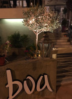 Boa Cafe outside