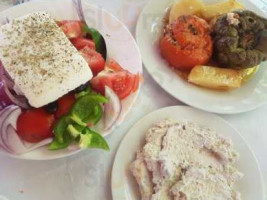 Zorba's Taverna food