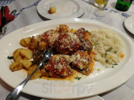 Zorbas Taverna food