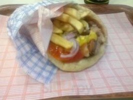 Pacmam Gyros food