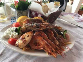 Theodoros Taverna food