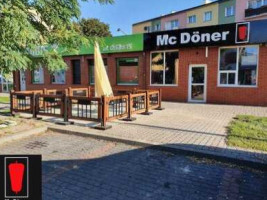 Mc Döner outside