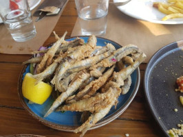 Ionion Taverna food