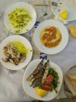 Giousouri food