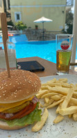 Elia Pool food