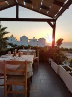 Sunset Taverna inside