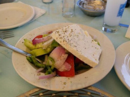 Ψαροταβέρνα Το Μουράγιο food