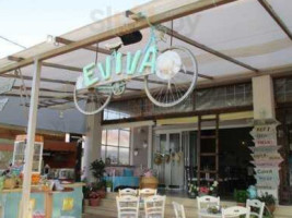 Eviva Cafe inside