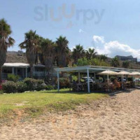 La Playa Taverna Cafe Ouzeri food