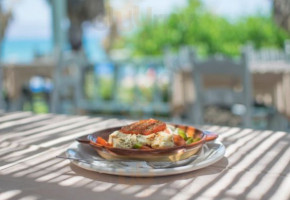 La Playa Taverna Cafe Ouzeri food