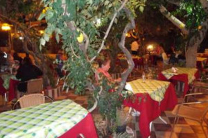 Lemon Tree Garden Taverna inside