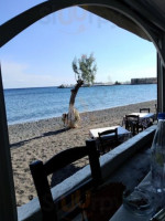 Taverna To Konaki food