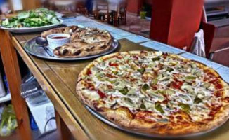 Georgio's Pizzeria food