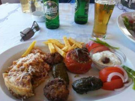 Kaliva Taverna food