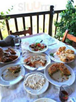 Drosia Taverna food