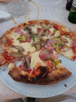 Pizza Romana food