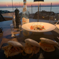 Tramonto All Day Lounge Oia Santorini food