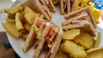 Cuba Beach food