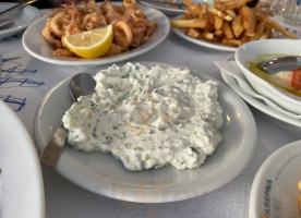 Ψαροταβέρνα Τάκης food