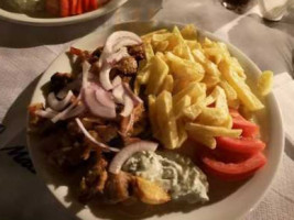 Taverna Iliovasilema food