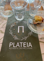 Taverna Plateia food