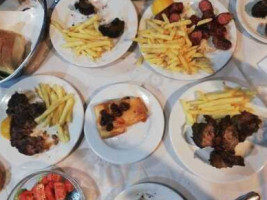 Χασαποταβέρνα Ο Θανασης Thanasis Traditional Steak House food