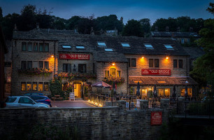 The Old Bridge Inn And Coffee House outside