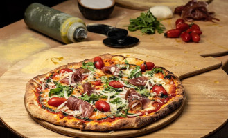 Eatalian Pizzeria Nea Moudania food