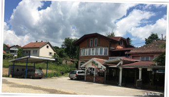 Restoran UČo outside