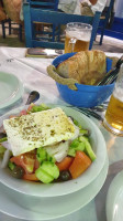 Trehantiri Taverna food