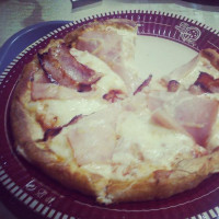 Pizza Milano food