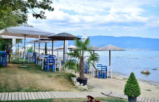 Ble Akrogiali Beach Bar Restaurant outside