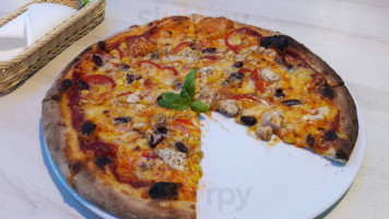 Bazylia Pizza&grill food