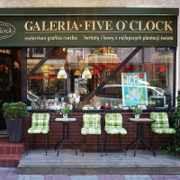 Galeria Five O'clock inside