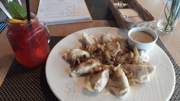 Pierogarnia Mandu Centrum food