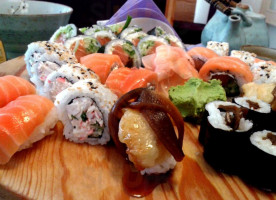 Sayuri Sushi food