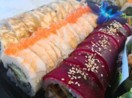 Bukowiecki Sushi food