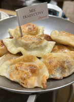 Zapiecek Polskie Pierogarnie food