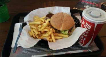 Goody's Burger House food