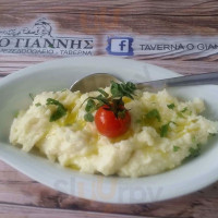 Taverna O Gianni's food