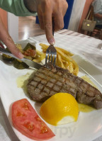 La Vinaria Taverna food