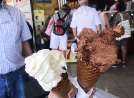 Gelato Di Poros food