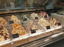 Luigi Gelateria food