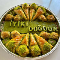 Hamidou Pistachio Baklava food