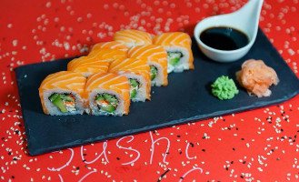 Sushi Kaif food