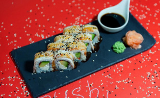 Sushi Kaif food