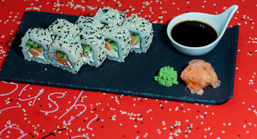 Sushi Kaif food